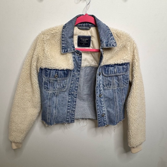 Abercrombie & Fitch Blue and Cream Jean Jacket - Picture 5 of 5